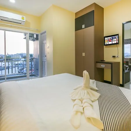 ตะวันอพาร์ทเม้นท์โฮเทลthawanapartmenthotel Satun Exterior photo
